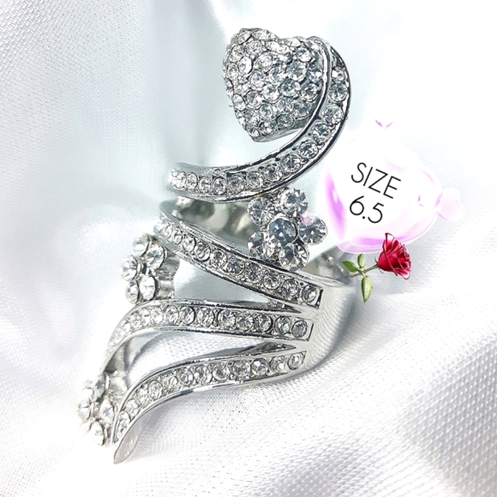 🆕️Heart Floral Rhinestones💖Fashion Silver Ring
